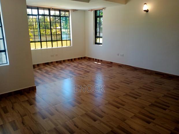 5bdrm Mansion in Lower Elgon View for sale