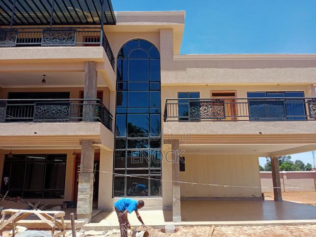 7bdrm Maisonette in Upper Elgonview for sale