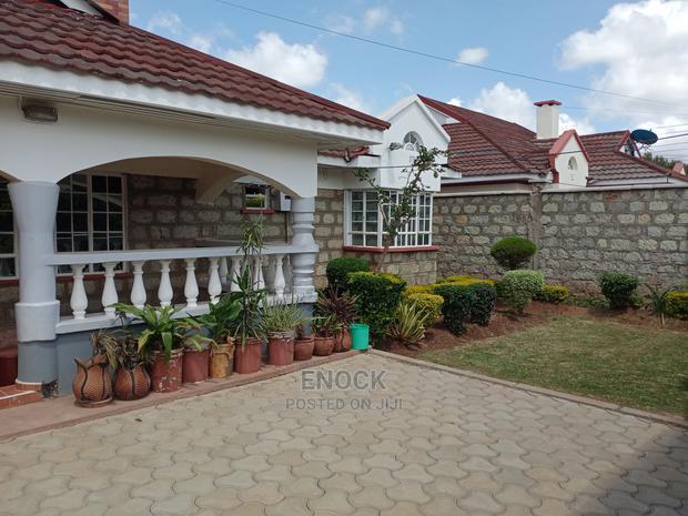 Furnished 4bdrm Bungalow in Eldoville Estate, Kapsoya for Sale