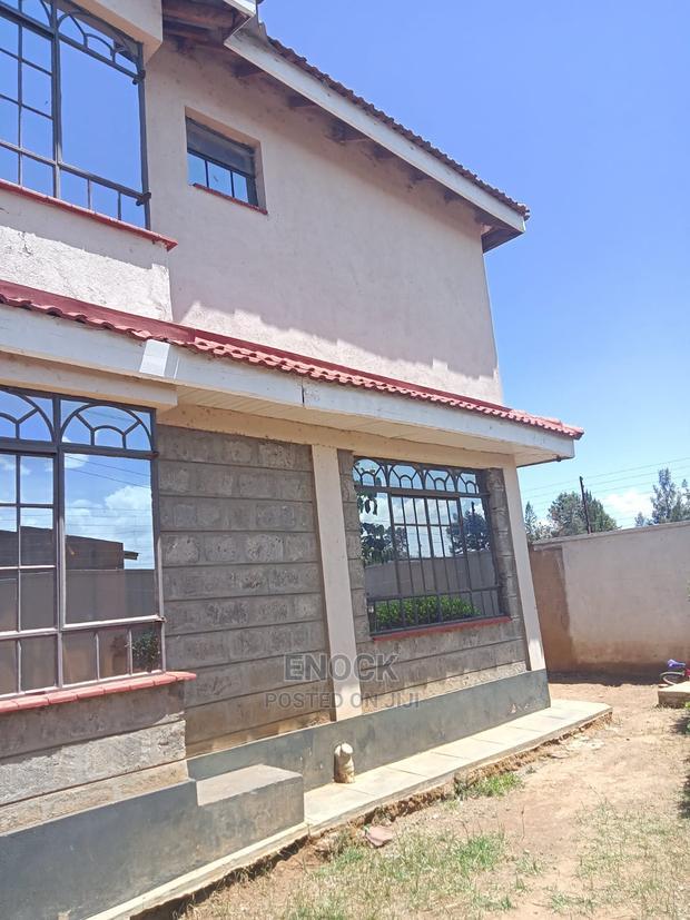 3bdrm Mansion in Racecourse Estate for Sale