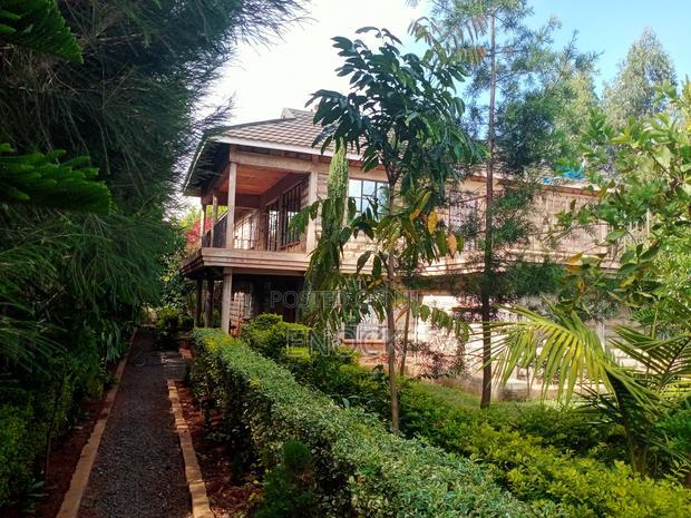 5bdrm Mansion in Racecourse for sale
