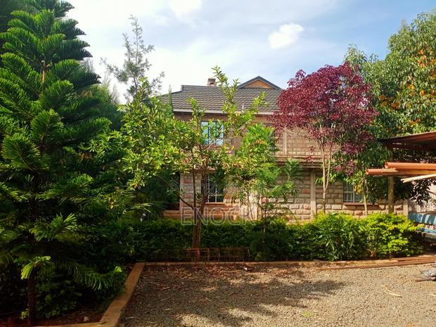 5bdrm Mansion in Racecourse for sale