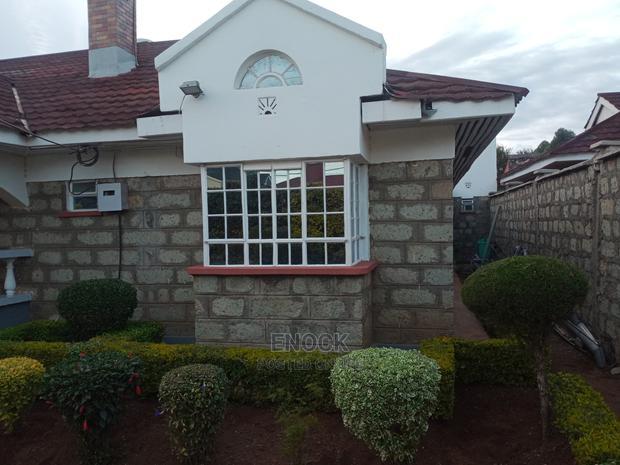 5bdrm Bungalow in Eldoville, Kapsoya for Sale