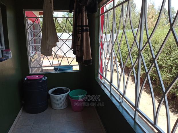 3bdrm Bungalow in Little Lambs Outspan, Racecourse for Sale