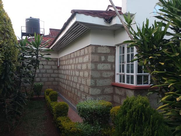 5bdrm Bungalow in Eldoville, Kapsoya for Sale