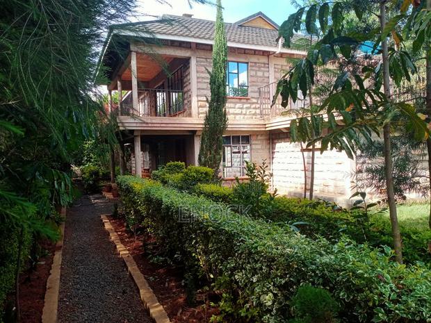 5bdrm Mansion in Racecourse for sale