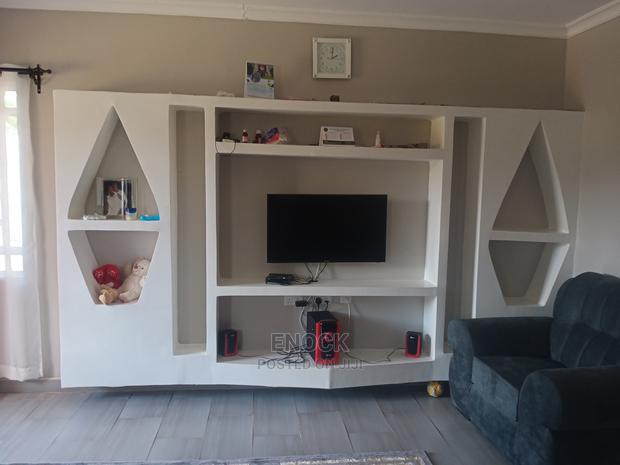 3bdrm Bungalow in Little Lambs Outspan, Racecourse for Sale