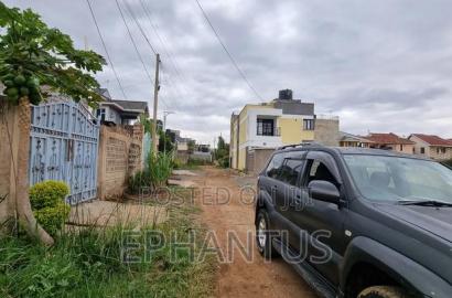 Prime Plot in Kenyattaroad Gated Community