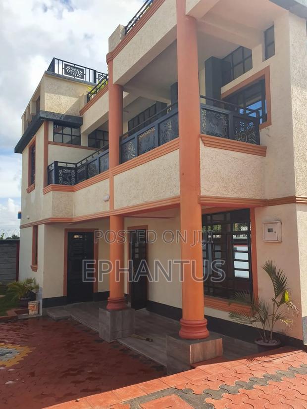 6bdrm Maisonette in Mugutha, Ruiru for sale