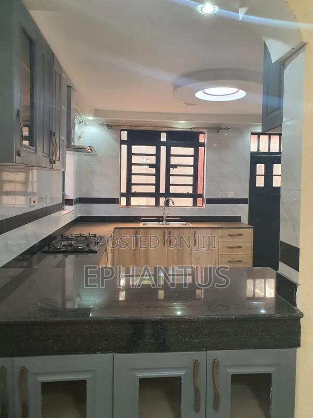 6bdrm Maisonette in Mugutha, Ruiru for sale