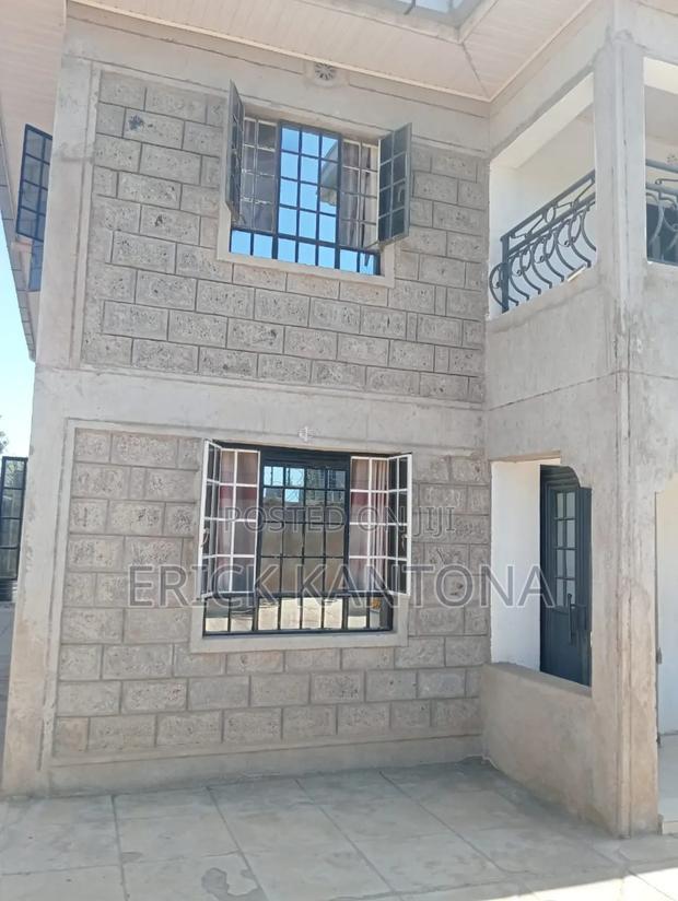 5bdrm Maisonette in Coradini Palace, Utawala for sale