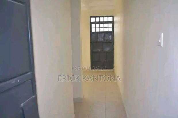 5bdrm Maisonette in Zebra, Utawala for sale