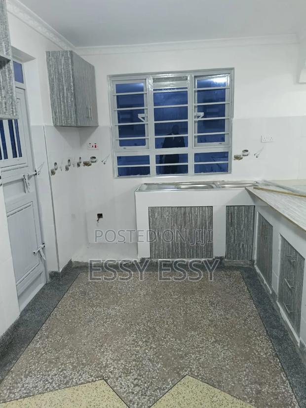 4bdrm Maisonette in Tola Estate for sale