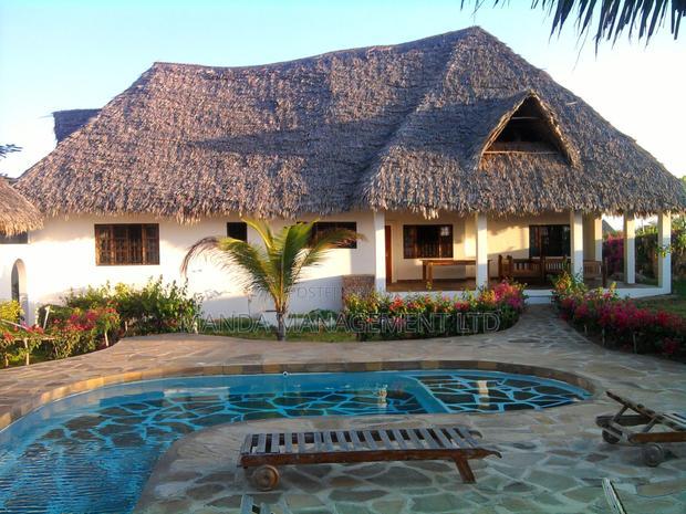Furnished 3bdrm Villa in Malindi for sale