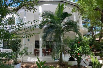 Furnished 3bdrm Villa in Town Centre for rent