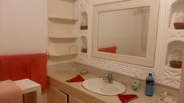 Furnished 3bdrm Villa in Town Centre for rent