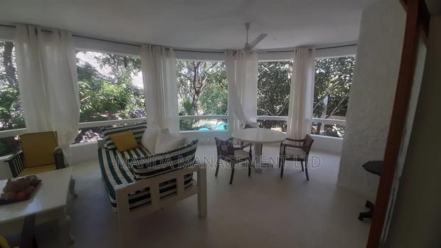 Furnished 3bdrm Villa in Town Centre for rent