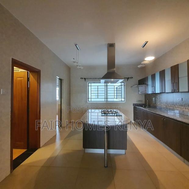 3bdrm Apartment in Gatundu Road, Kileleshwa for sale