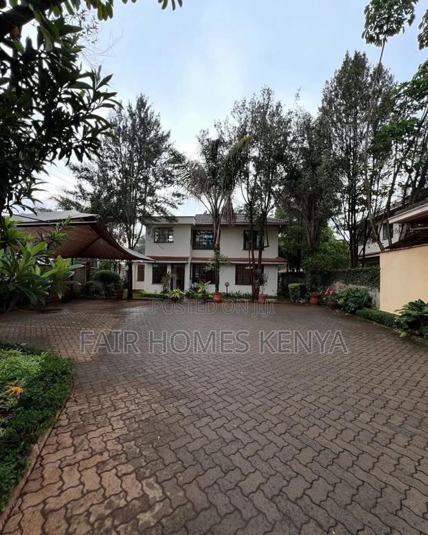 3bdrm Townhouse / Terrace in Lavington Green for rent