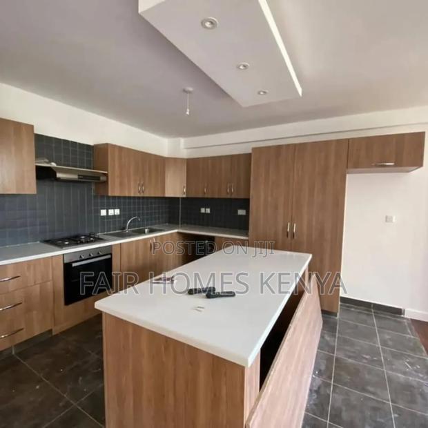 2bdrm Apartment in Dennis Pritt Road, State House Area for rent