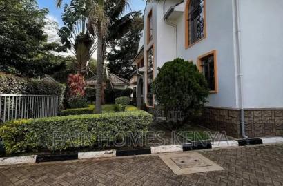 5bdrm Townhouse / Terrace in Lavington Mall for rent
