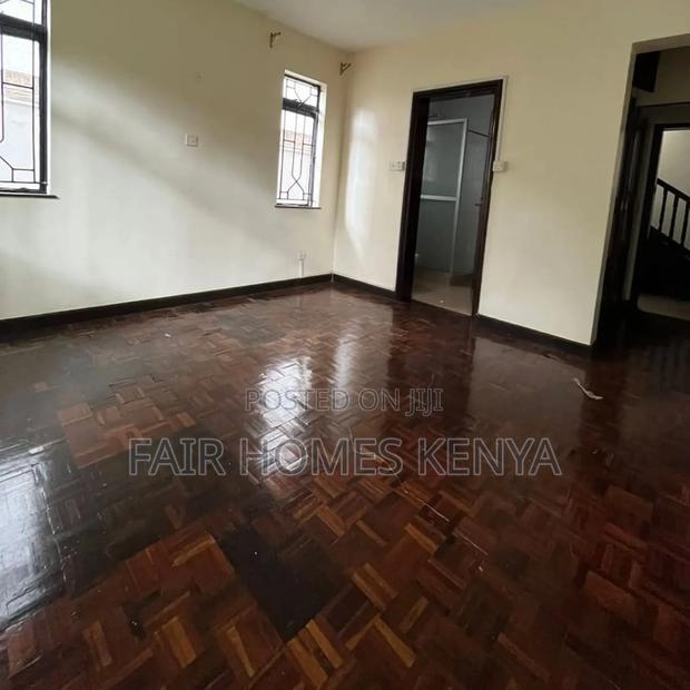 5bdrm Townhouse / Terrace in Riverside Drive, Lavington for rent