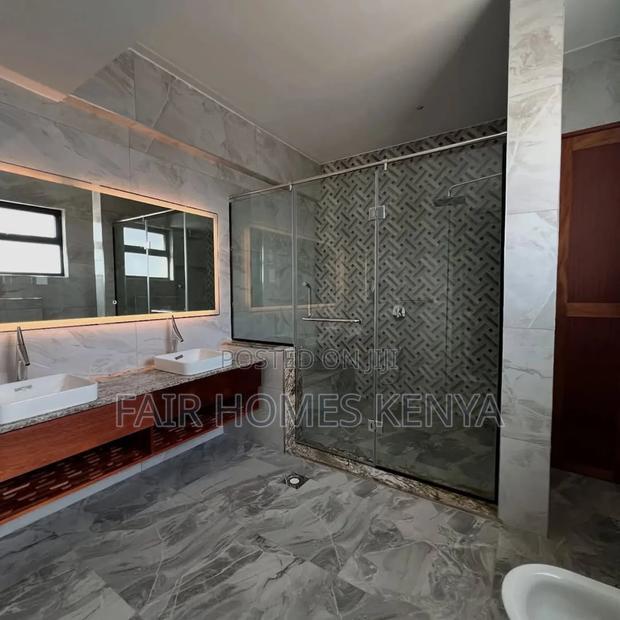 3bdrm Apartment in Othaya Road, Kileleshwa for rent