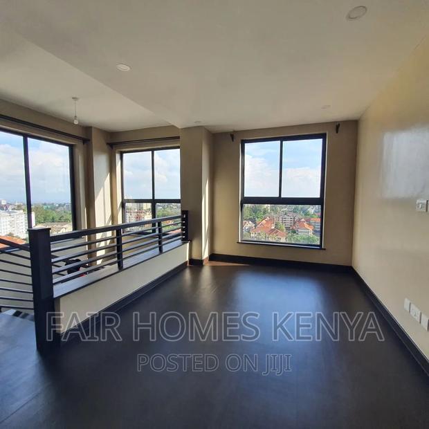 4bdrm Duplex in Valley Arcade, Lavington for sale