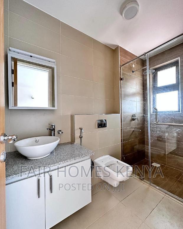 2bdrm Apartment in Valley Arcade, Lavington for sale