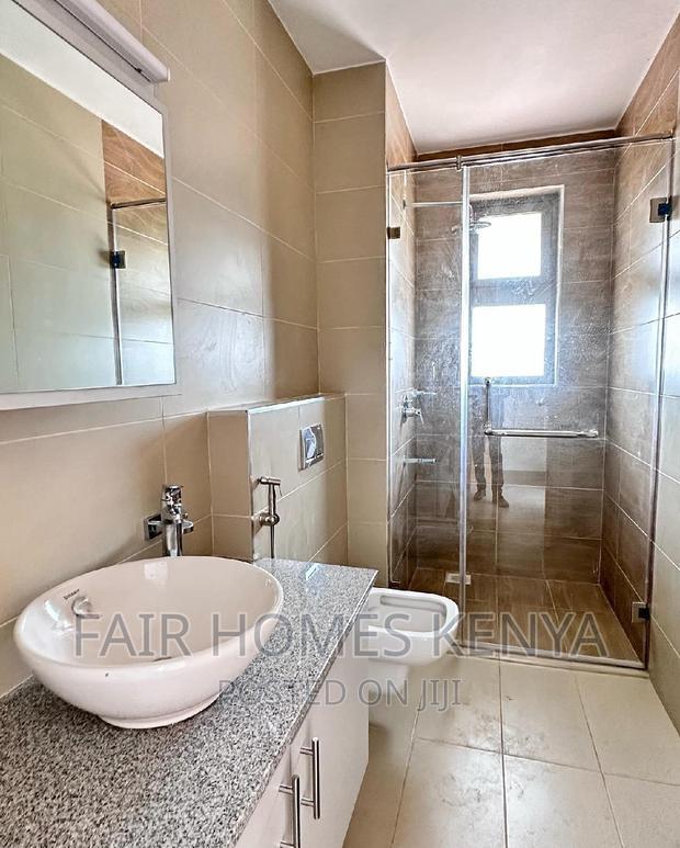 2bdrm Apartment in Valley Arcade, Lavington for sale