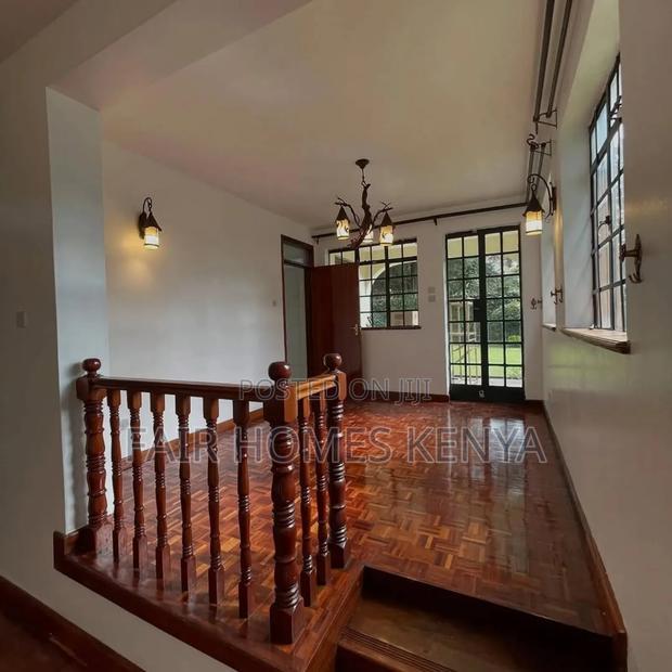 5bdrm Townhouse / Terrace in Lavington Mall for rent