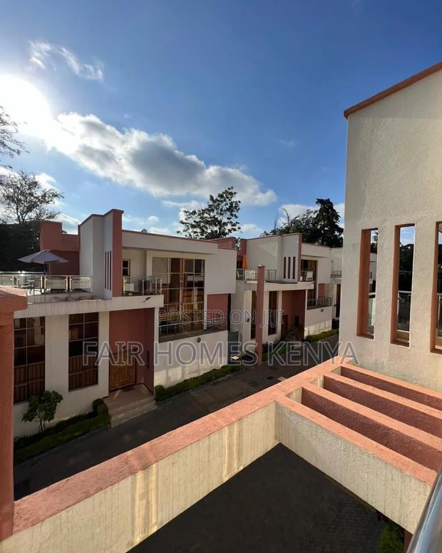 5bdrm Townhouse / Terrace in Chalbi Drive, Lavington for rent