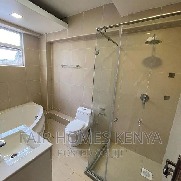 3bdrm Apartment in Hatheru Road, Lavington for rent