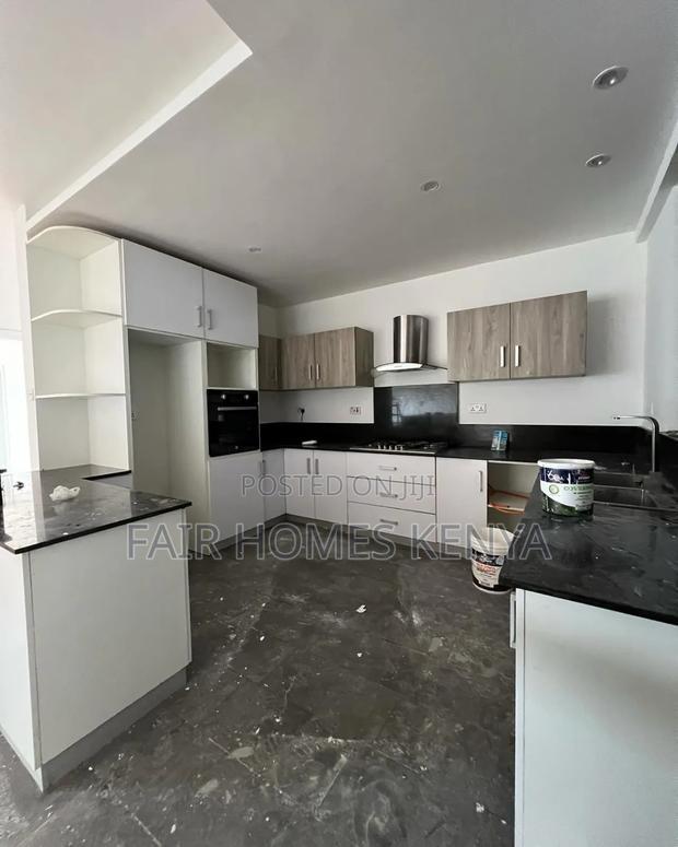 4bdrm Apartment in Othaya Road, Kileleshwa for rent