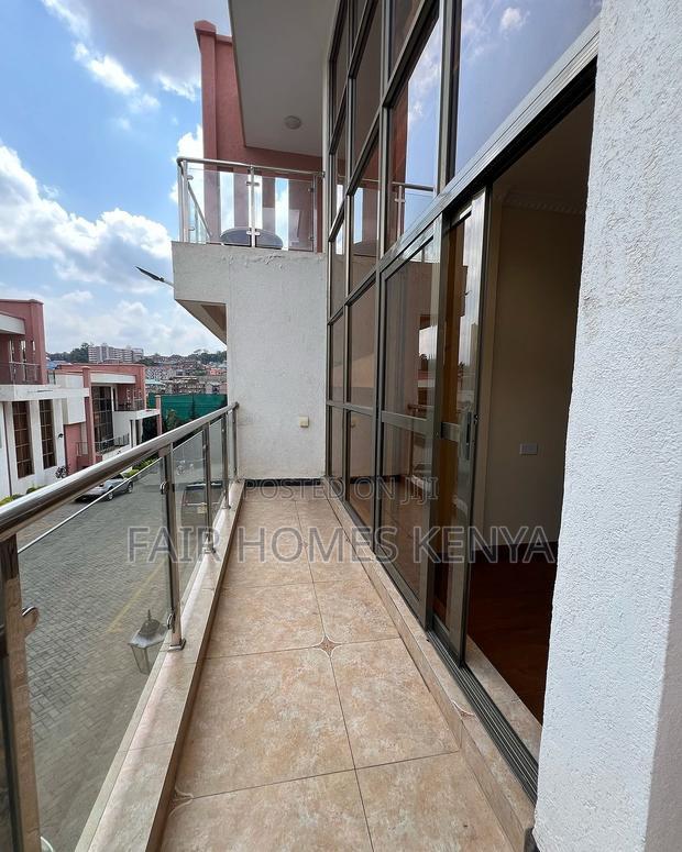 5bdrm Townhouse/Terrace in Chalbi Drive, Lavington for sale
