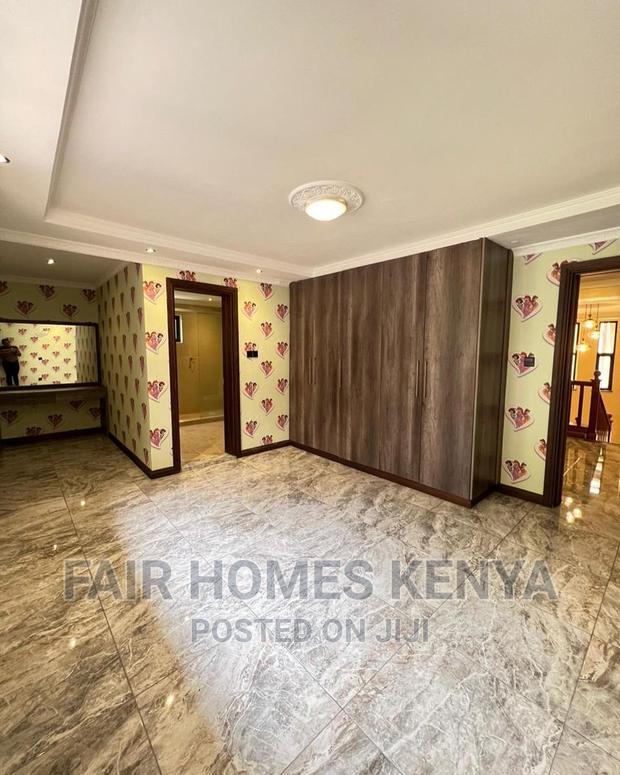 4bdrm Townhouse / Terrace in Kanjata Road, Lavington for rent