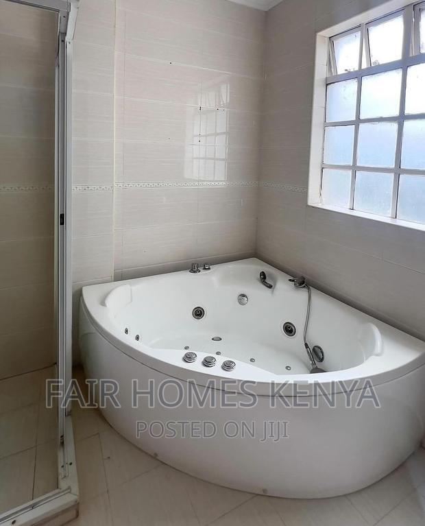 3bdrm Apartment in Hatheru Road, Lavington for rent