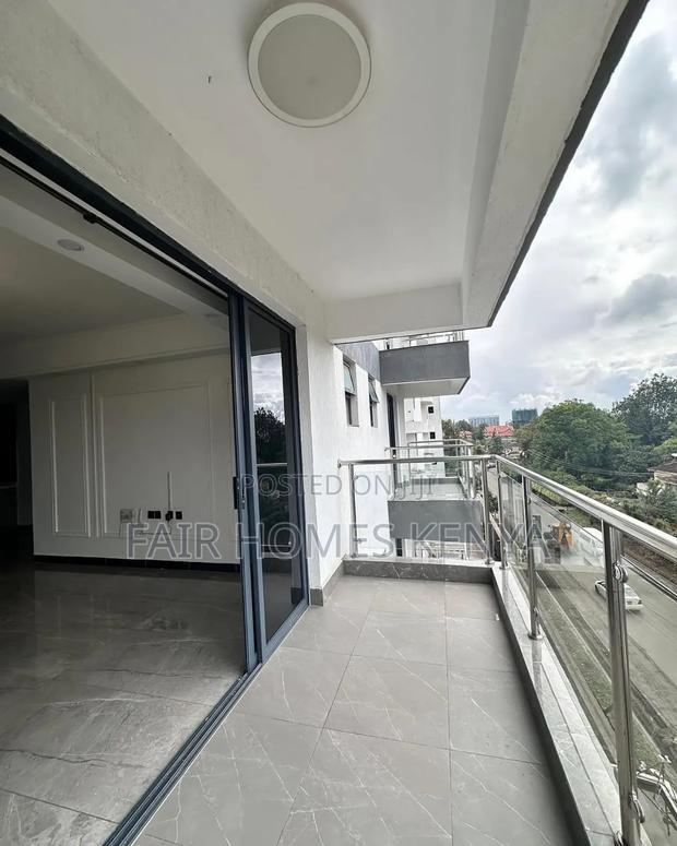 3bdrm Apartment in Riara Road, Lavington for rent