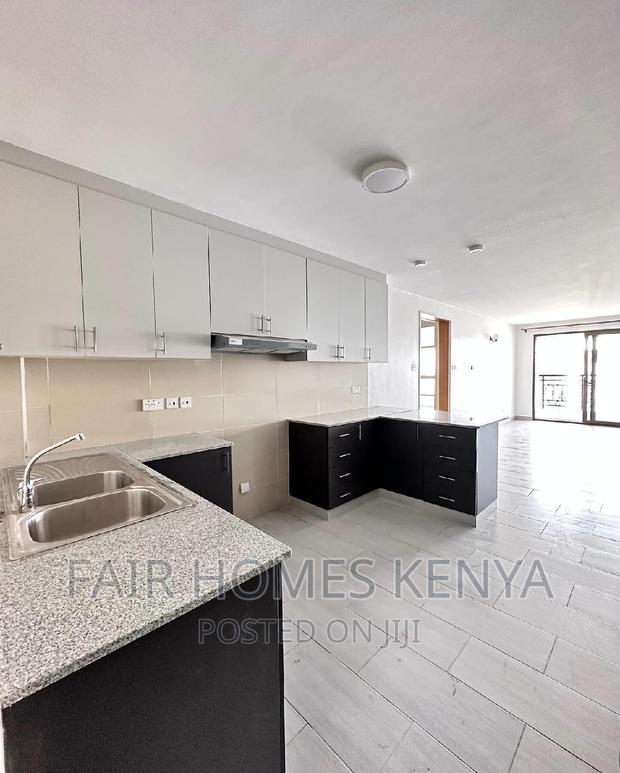 2bdrm Apartment in Valley Arcade, Lavington for sale