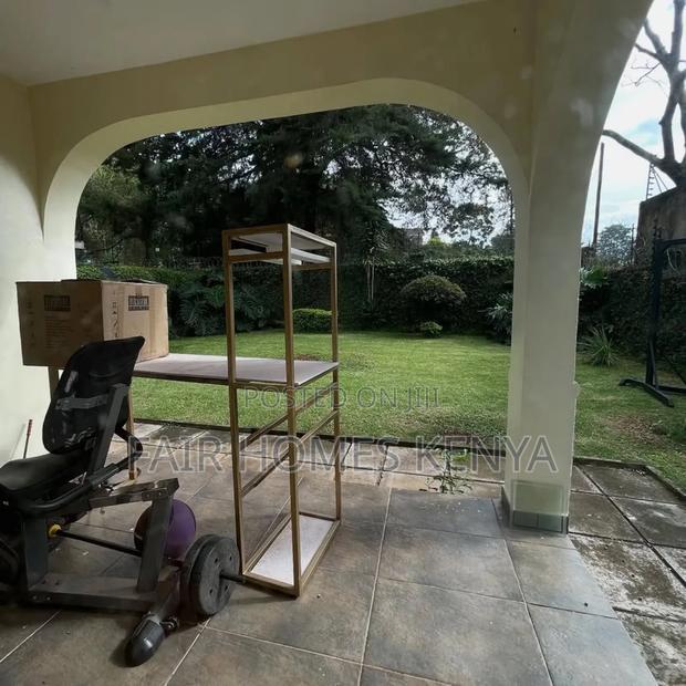 5bdrm Townhouse / Terrace in Lavington Mall for rent
