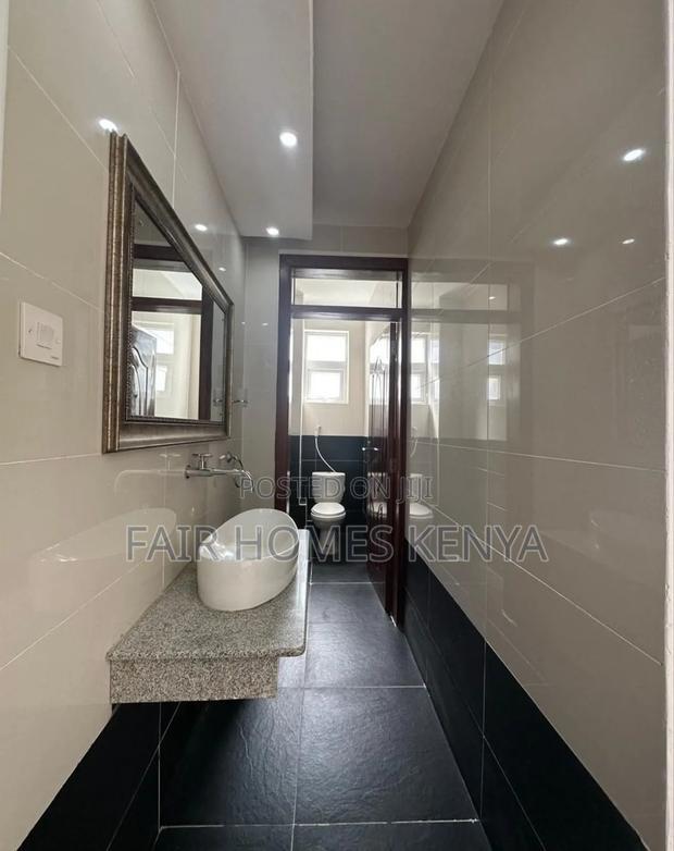 2bdrm Apartment in Riara Road, Kilimani for rent