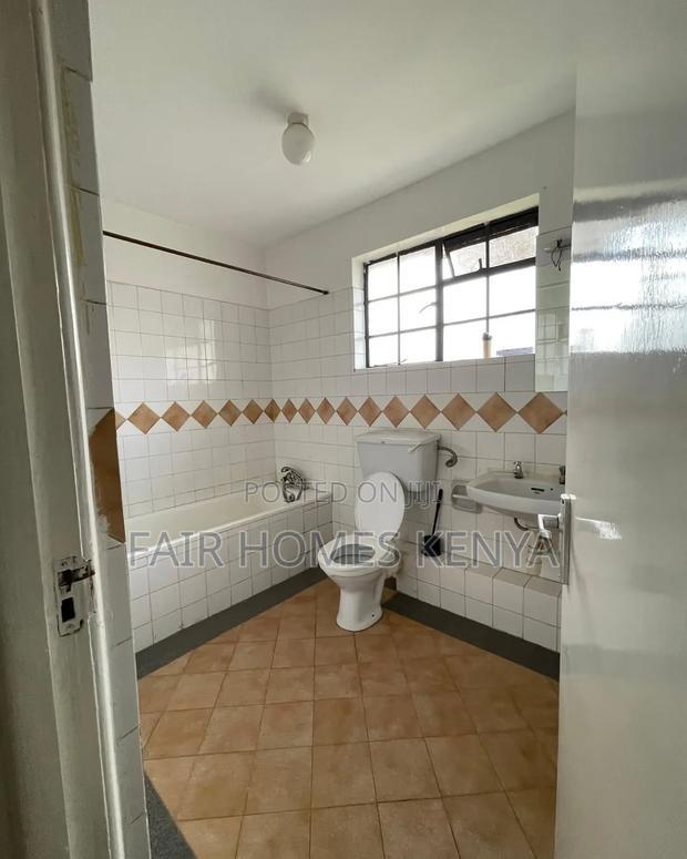 3bdrm Apartment in Oloitoktok Road, Kileleshwa for rent
