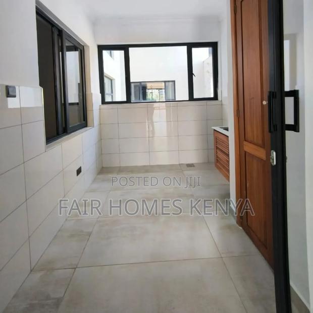 3bdrm Apartment in Othaya Road, Kileleshwa for sale