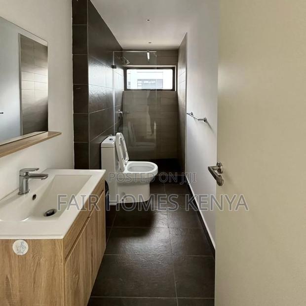 2bdrm Apartment in Mbaazi Avenue, Lavington for sale