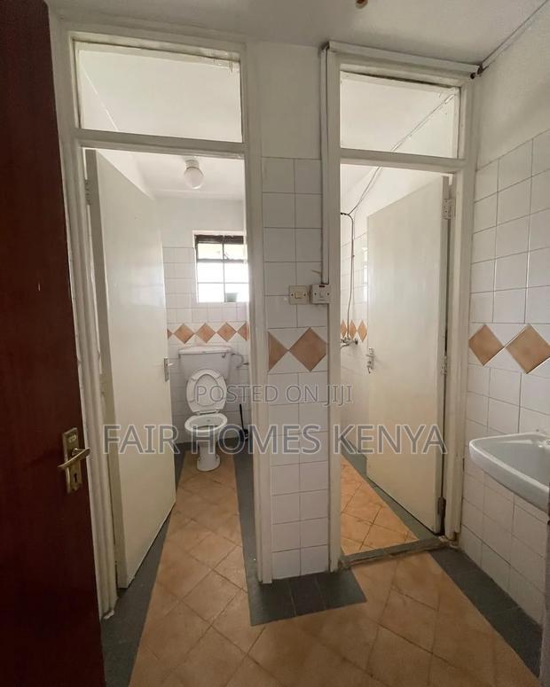 3bdrm Apartment in Oloitoktok Road, Kileleshwa for rent