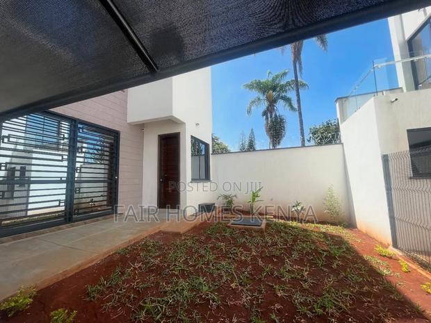 4bdrm Townhouse/Terrace in Mageta Road, Lavington for sale