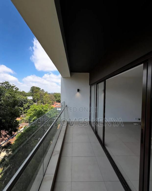 2bdrm Apartment in Mbaazi Avenue, Lavington for rent