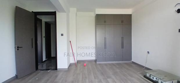 4bdrm Apartment in Valley Arcade, Lavington for sale