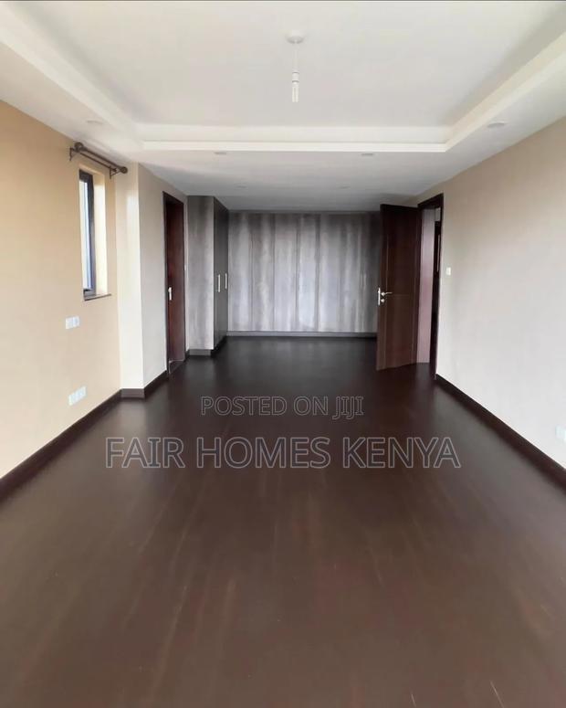 4bdrm Duplex in Valley Arcade, Lavington for sale