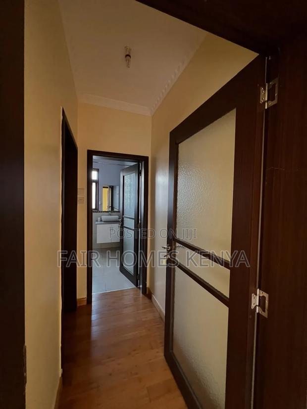 5bdrm Townhouse / Terrace in Kabasiran Avenue, Lavington for rent